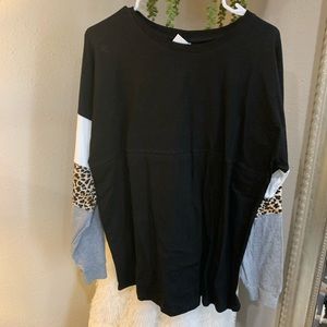 Black/leopard mix color long sleeve